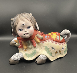 七尾尚子 はくたくちゃんⅠ 縦200×横300×高さ180mm 石塑粘土、油絵具